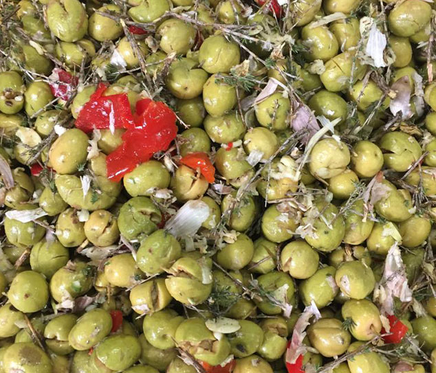 aceitunas-aloreñas-venta-en-alahurin-el-grande